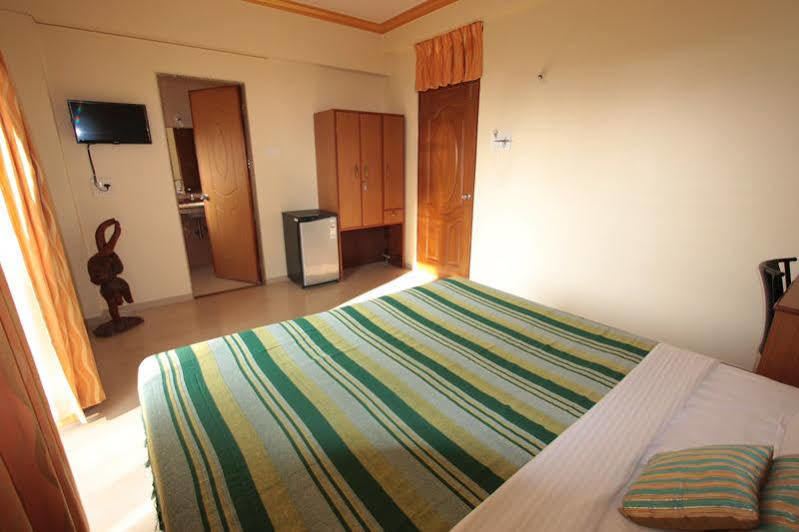 Spot On 39618 El Paso Hotel อารัมบล ภายนอก รูปภาพ