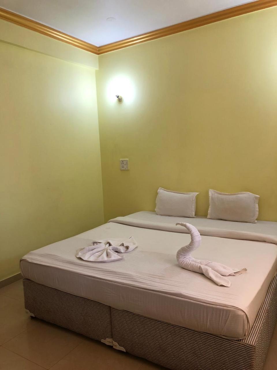 Spot On 39618 El Paso Hotel อารัมบล ภายนอก รูปภาพ