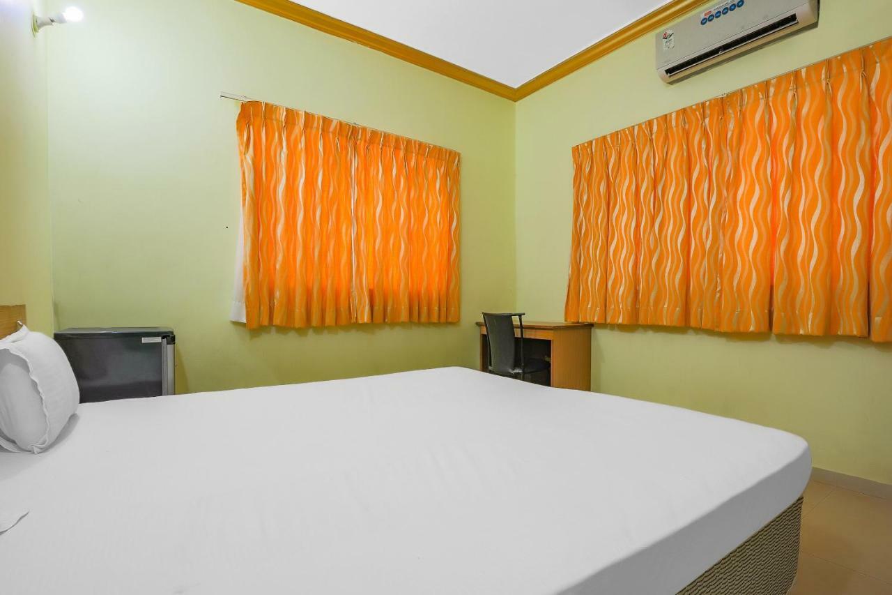 Spot On 39618 El Paso Hotel อารัมบล ภายนอก รูปภาพ
